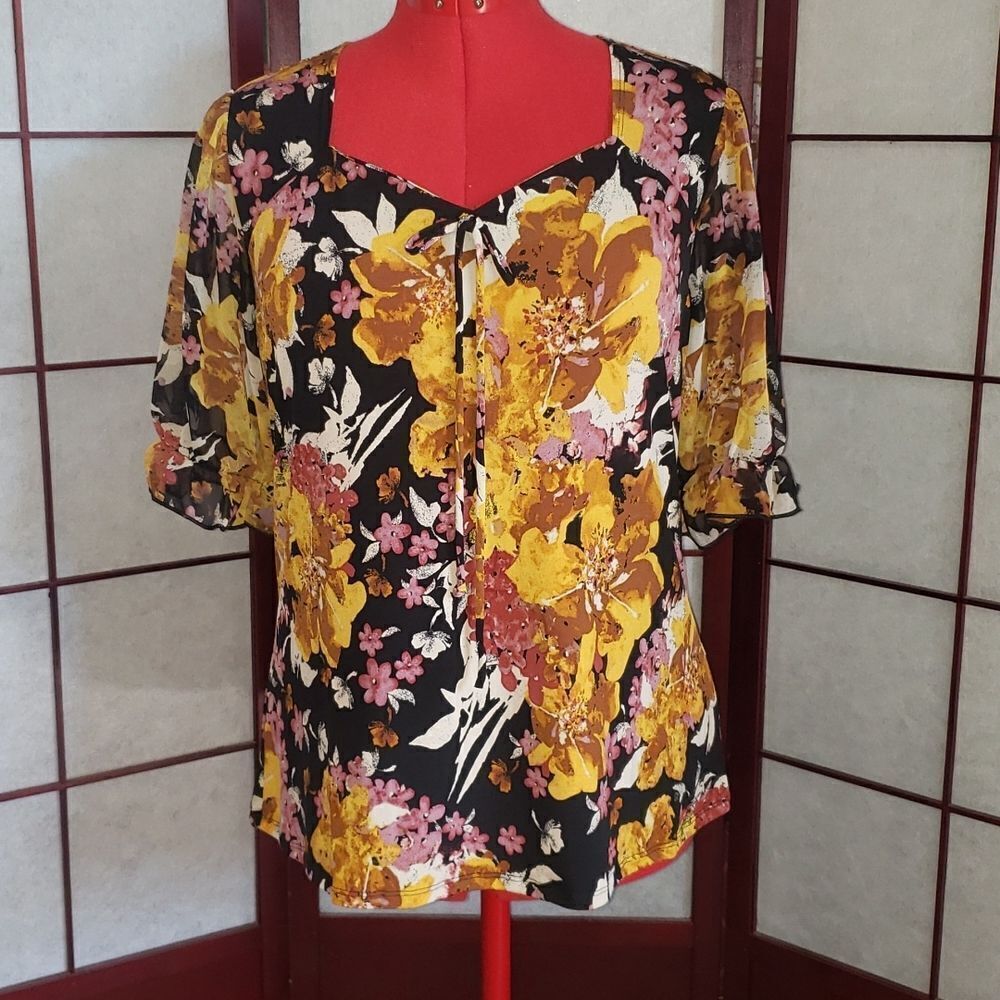 Adele & May Multi-colored Floral Blouse